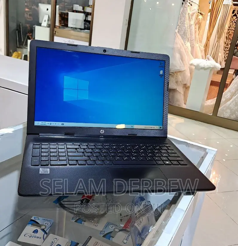 New Laptop HP Stream Notebook 8GB Intel Core I5 HDD 1T
