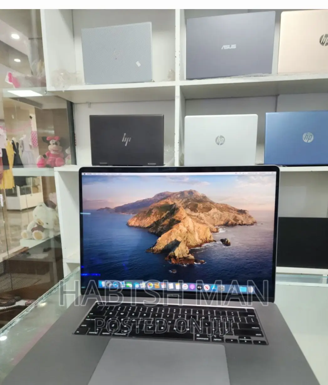 New Laptop Apple MacBook Pro 2019 32GB Intel Core I7 SSD 512GB