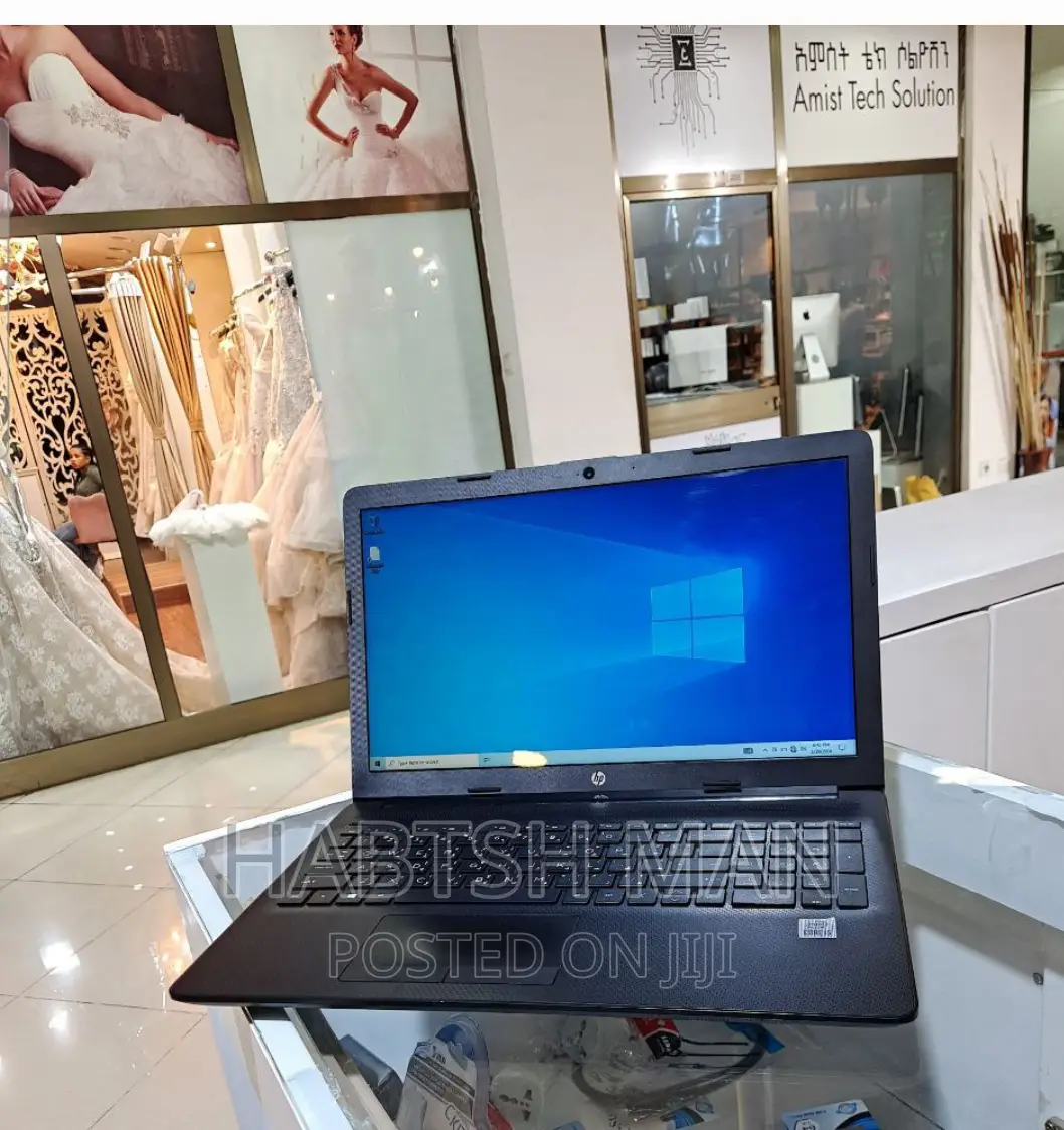 New Laptop HP Stream Notebook 8GB Intel Core I5 HDD 1T