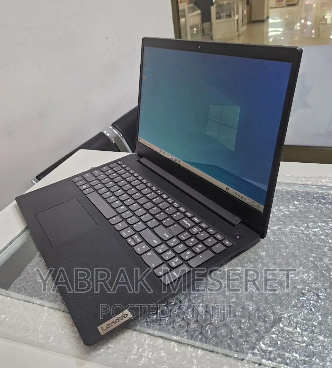 New Laptop Lenovo Ideapad 3 4GB AMD Ryzen 3 SSD 128GB