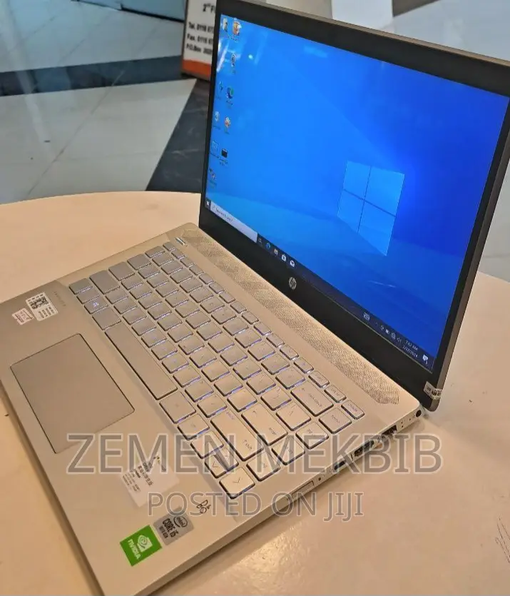 New Laptop HP Pavilion 15 8GB Intel Core I5 SSD 512GB