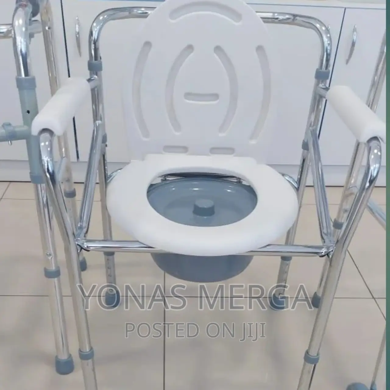 Toilet Chair Surround, Lightweight,Sturdy, Simple, Bathroom