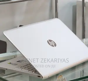 New Laptop HP Envy 13 16GB Intel Core i7 SSD 256GB