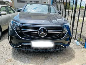 Photo - Mercedes-Benz EQE 2023 Black