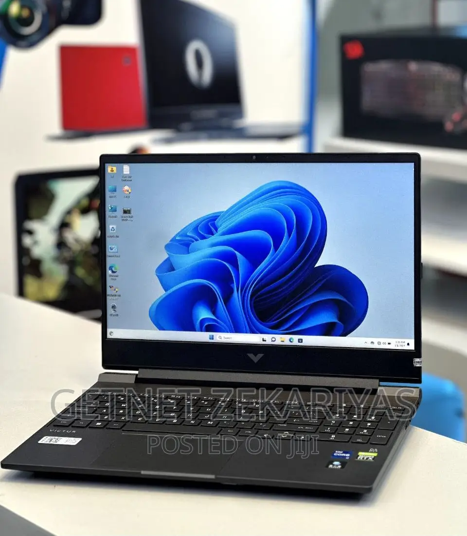 New Laptop HP Victus 15 16GB Intel Core I7 SSD 512GB