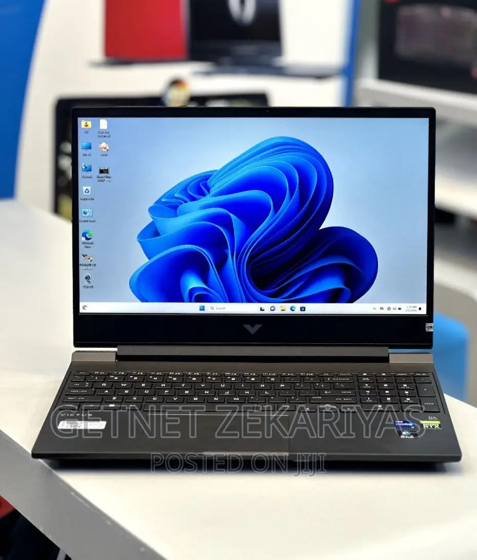 New Laptop HP Victus 15 16GB Intel Core I7 SSD 512GB