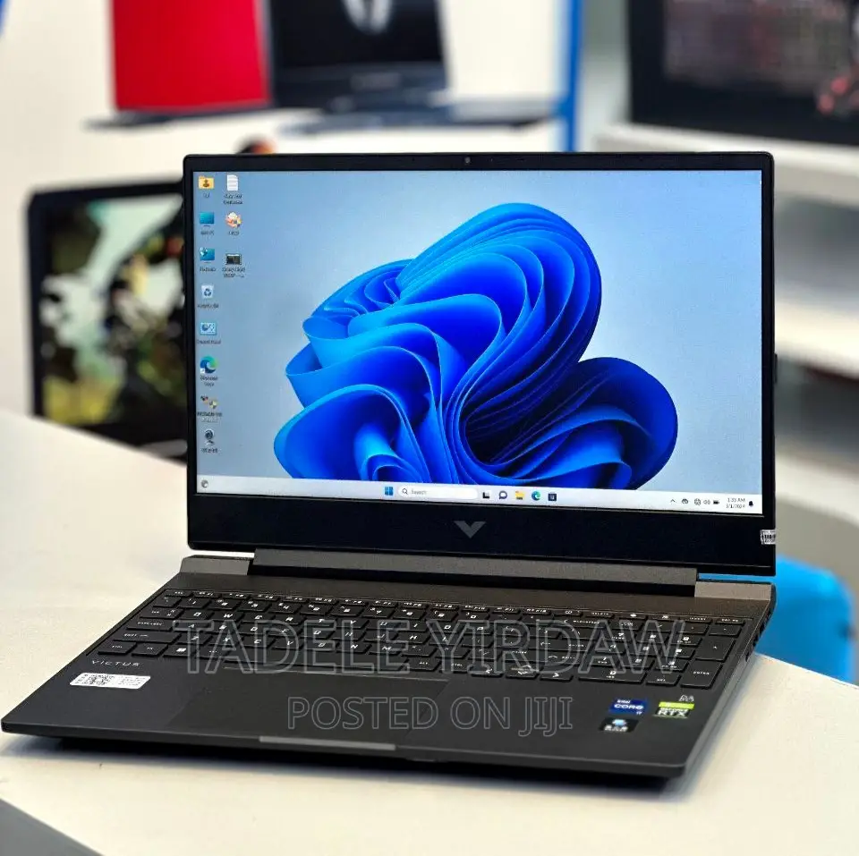 New Laptop HP Victus 16 16GB Intel Core I7 SSD 512GB