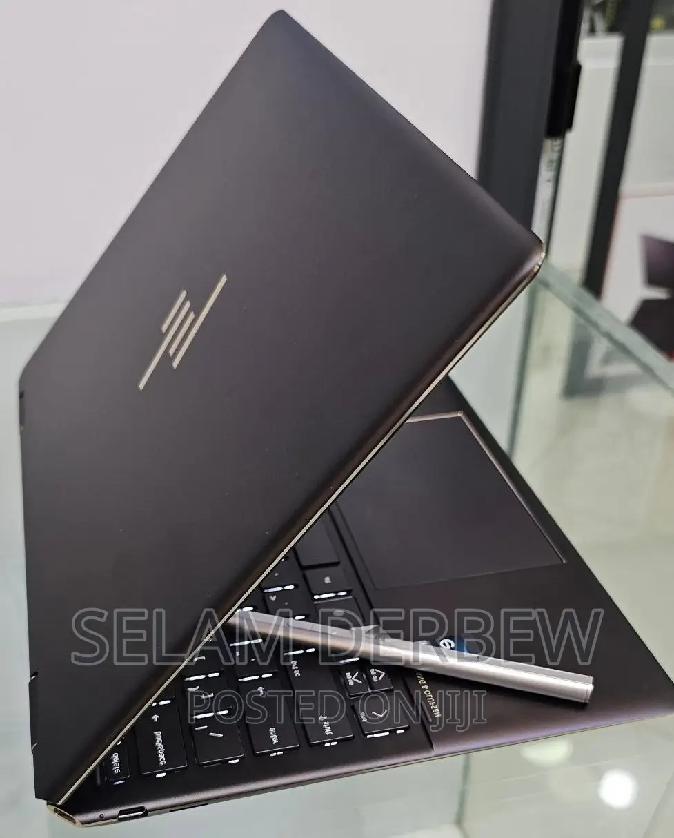 New Laptop HP Spectre X360 16GB Intel Core I7 SSD 1T
