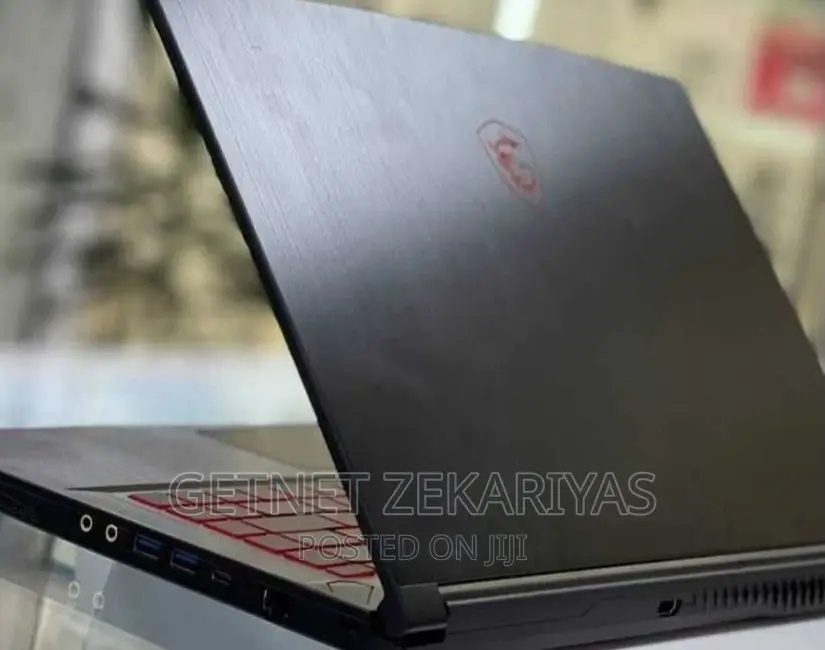 New Laptop MSI GF63 8GB Intel Core I5 SSD 512GB