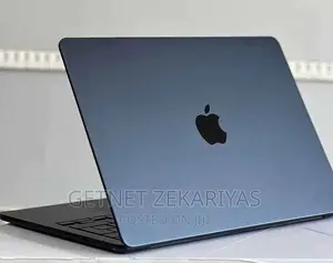 New Laptop Apple MacBook Air 2022 M2 8GB Apple M2 SSD 256GB