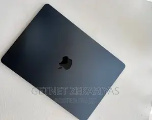 New Laptop Apple MacBook Air 2022 M2 8GB Apple M2 SSD 256GB