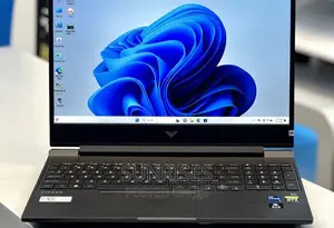 New Laptop HP Victus 15 16GB Intel Core I7 SSD 512GB