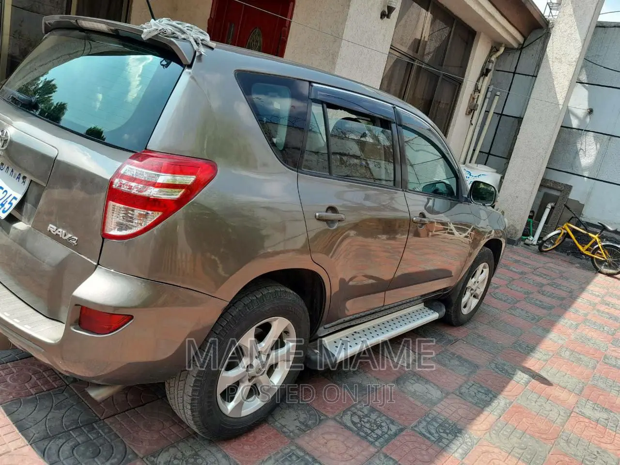 Toyota RAV4 2011 Gray