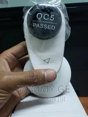 Photo - Home Security Camera ለቤት የሚያገለግል ሴኩሪቲ ካሜራ