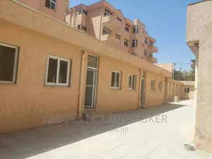 Photo - አስቸኳይ የሚሸጥ ት/ቤት ጠቅላላ የቦታ ስፋት 3,500sqm