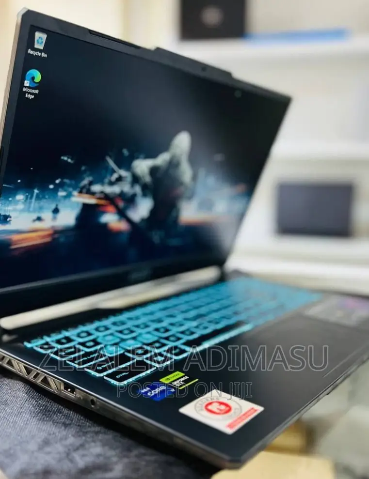 New Laptop MSI GF63 16GB Intel Core I7 SSD 512GB