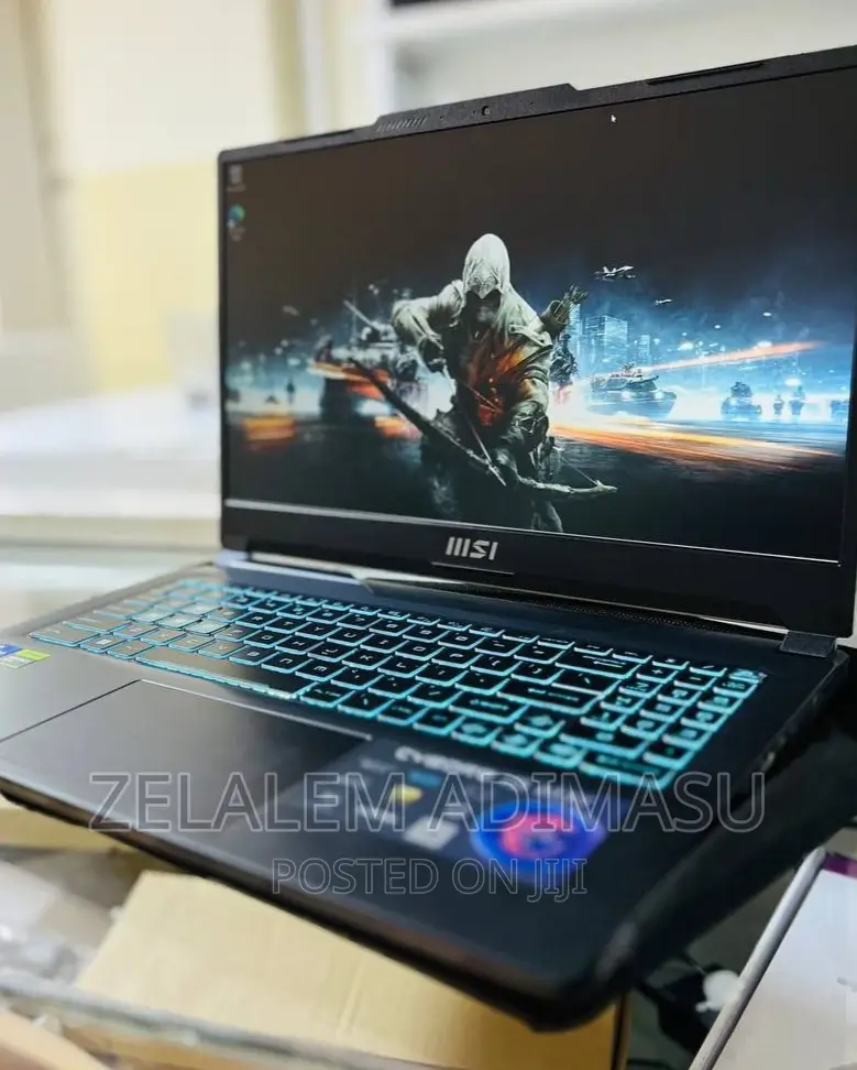 New Laptop MSI GF63 16GB Intel Core I7 SSD 512GB