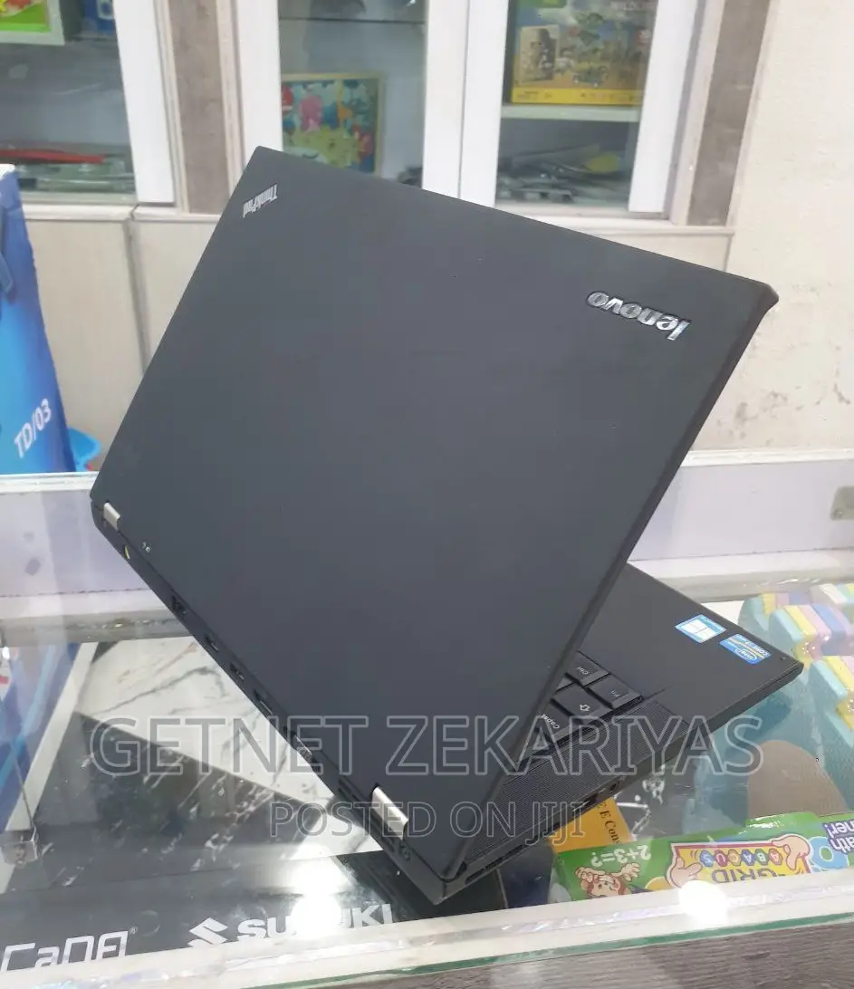 New Laptop Lenovo ThinkPad Yoga 4GB Intel Core I7 SSD 256GB