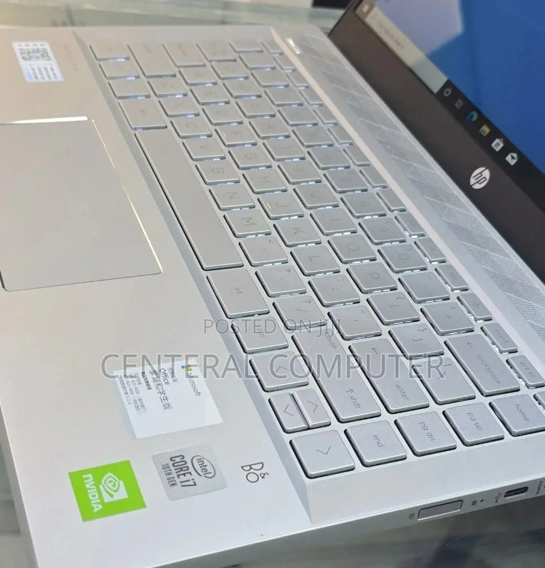 New Laptop HP Pavilion 15 16GB Intel Core I7 SSD 512GB