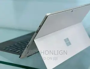 New Laptop Microsoft Surface 16GB Intel Core I5 SSD 256GB