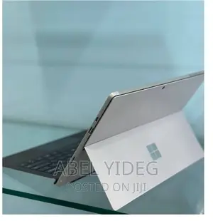 New Laptop Microsoft Surface Pro 7 16GB Intel Core I5 SSD 256GB
