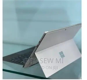 New Laptop Microsoft Surface Pro 7 16GB Intel Core I5 SSD 256GB