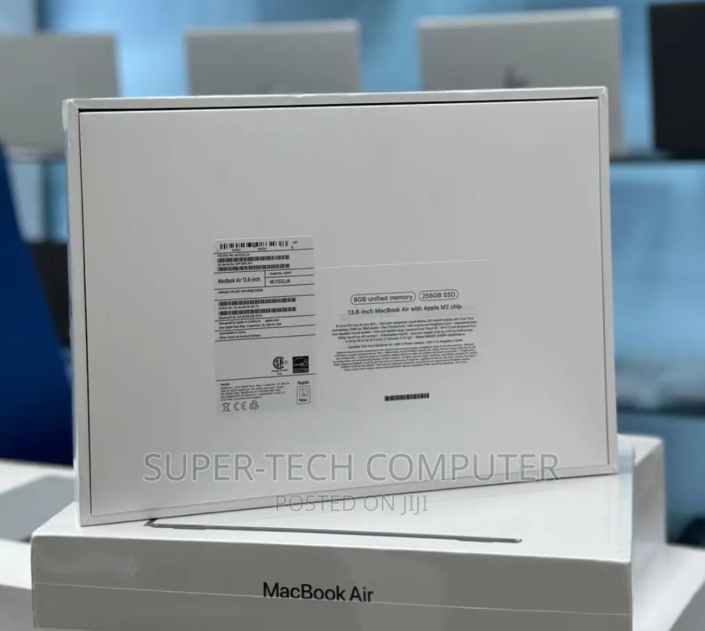 New Laptop Apple MacBook Air 2022 M2 8GB Apple M2 SSD 256GB