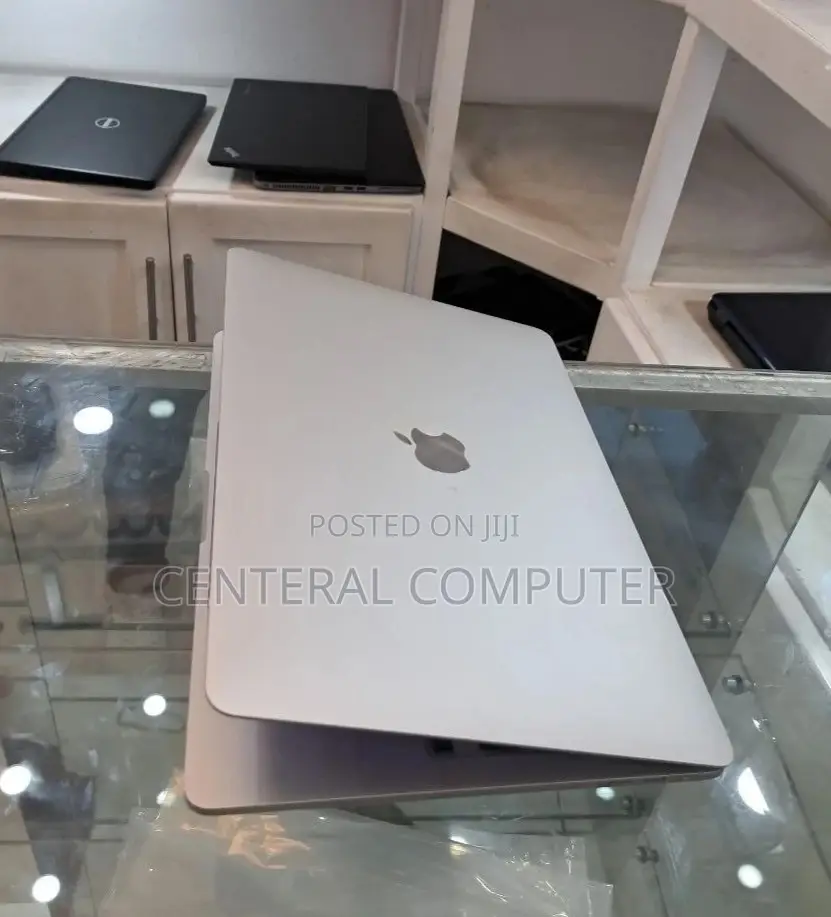 Laptop Apple MacBook Pro 2019 8GB Intel Core I7 SSD 256GB