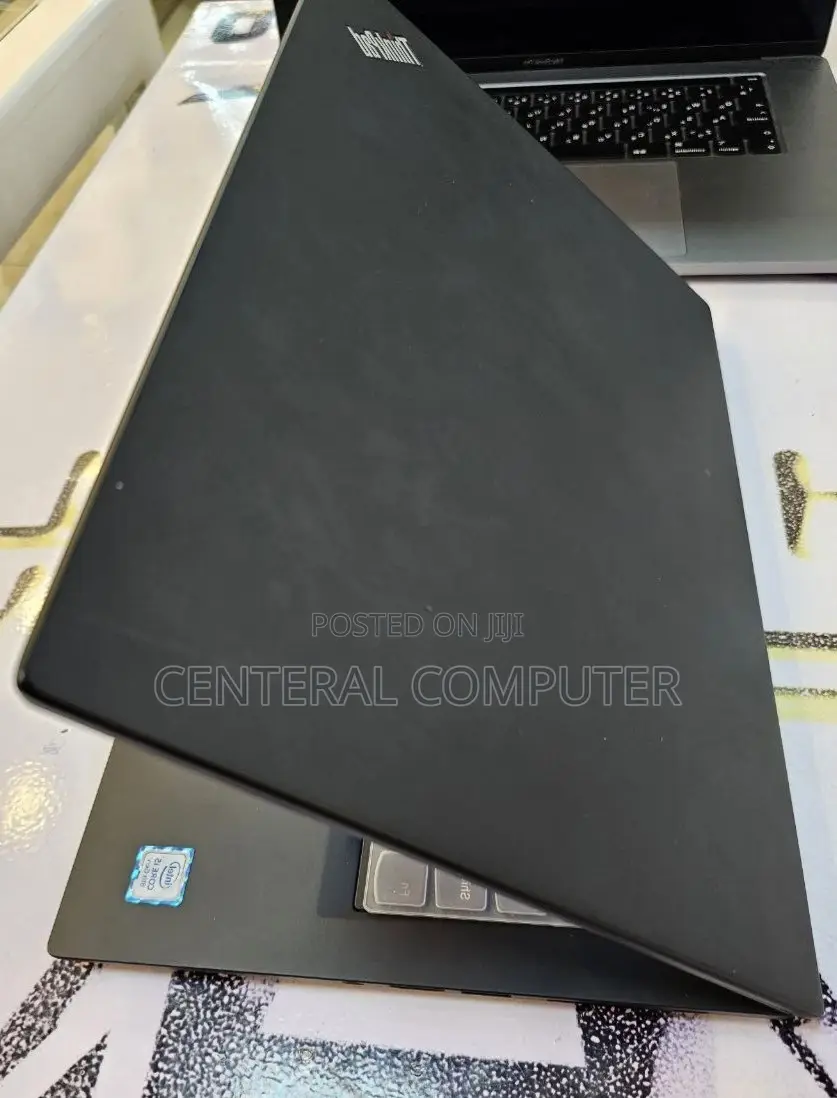 New Laptop Lenovo ThinkPad X390 16GB Intel Core I5 SSD 512GB