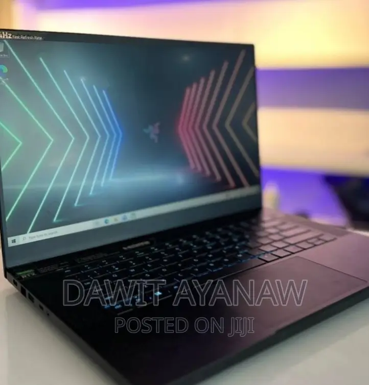 New Laptop Razer Blade 32GB AMD Ryzen 7 SSD 512GB