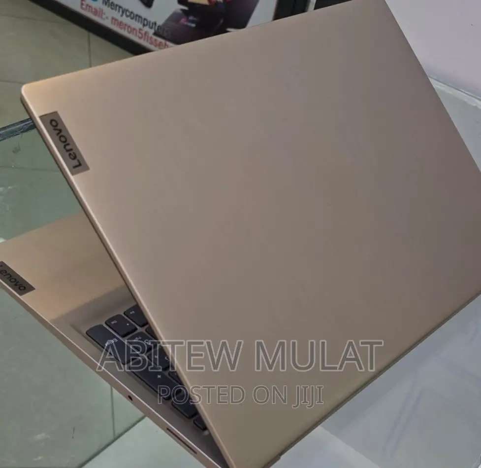 New Laptop Lenovo Ideapad 3 8GB Intel Core I3 SSD 512GB