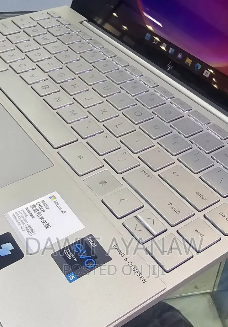 New Laptop HP Envy 13 16GB Intel Core I5 SSD 512GB