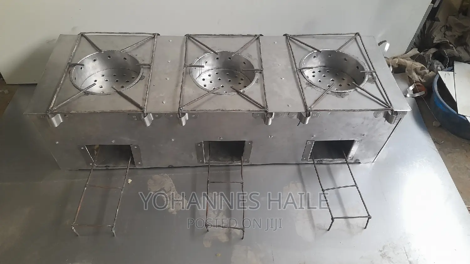 ለሆቴል ሚሆን ምድጃ