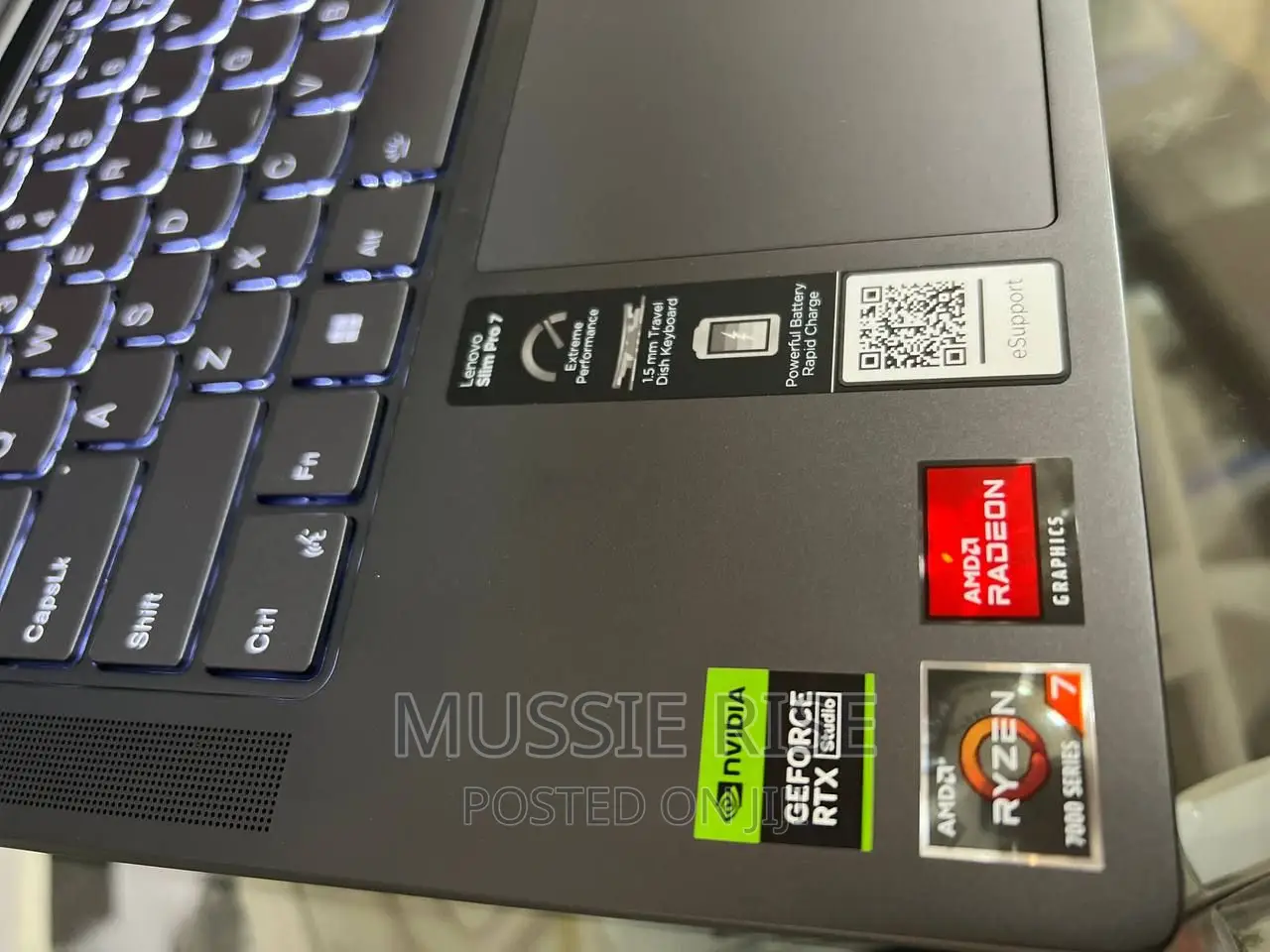 New Laptop Lenovo 16GB AMD Ryzen 7 SSD 512GB