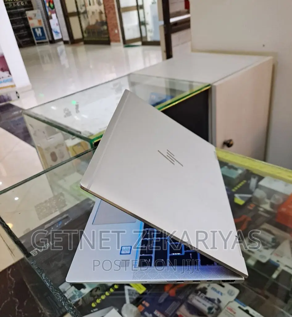 New Laptop HP EliteBook 1030 16GB Intel Core I5 SSD 512GB