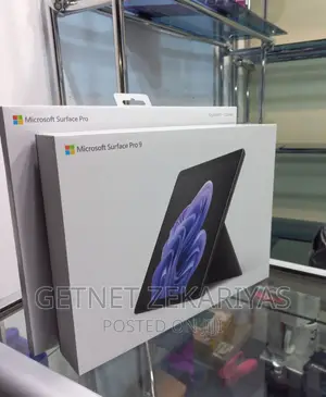 New Laptop Microsoft Surface Pro 9 16GB Intel Core I5 SSD 256GB