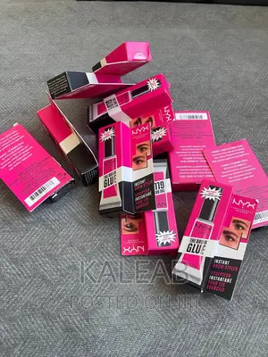 Photo - Nyx Eyebrow Gel