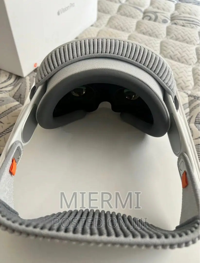 Apple Vision Pro Packed