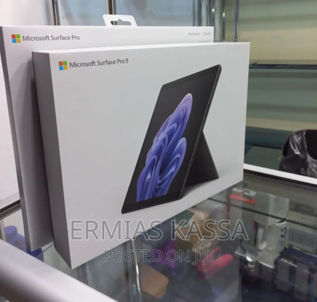 New Laptop Microsoft Surface Pro 9 16GB Intel Core I5 SSD 256GB