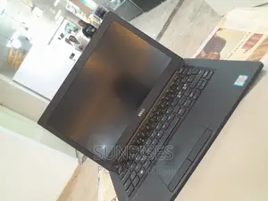 Photo - New Laptop Dell Latitude 5310 8GB Intel Core I7 SSD 512GB