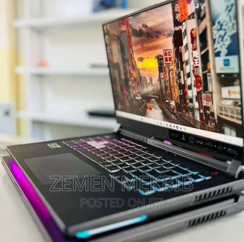 New Laptop Asus ROG Strix G15 16GB AMD Ryzen 7 SSD 1T