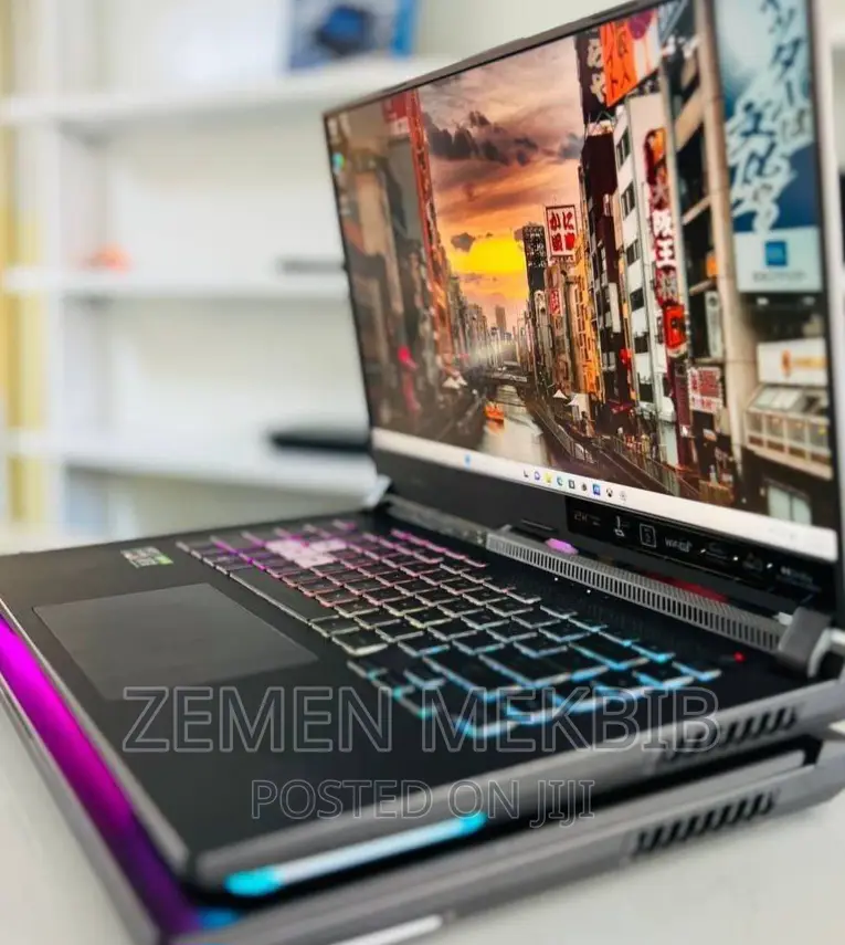 New Laptop Asus ROG Strix G15 16GB AMD Ryzen 7 SSD 1T