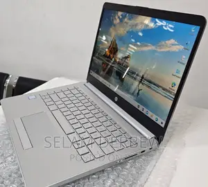 New Laptop HP Stream Notebook 8GB Intel Core I3 HDD 1T