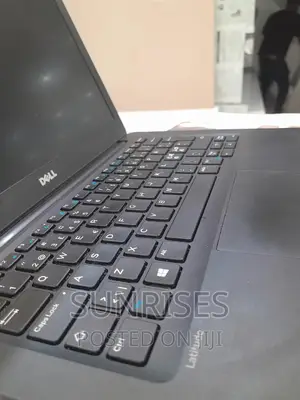 New Laptop Dell Latitude 5310 8GB Intel Core I7 SSD 512GB