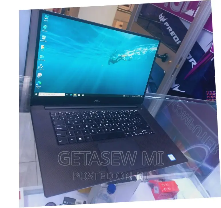 New Laptop Dell 32GB Intel Core I7 SSD 1T