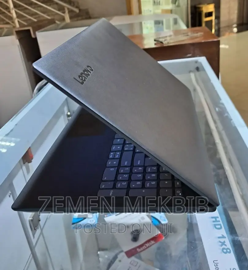 New Laptop Lenovo IdeaPad 1 8GB Intel Core I5 HDD 1T