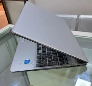 New Laptop HP Stream Notebook 8GB Intel Core I5 SSD 512GB