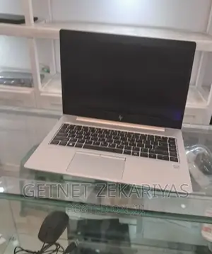 New Laptop HP EliteBook 840 10 8GB AMD Ryzen 3 SSD 256GB