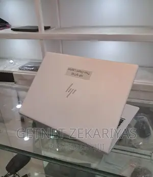 New Laptop HP EliteBook 840 10 8GB AMD Ryzen 3 SSD 256GB