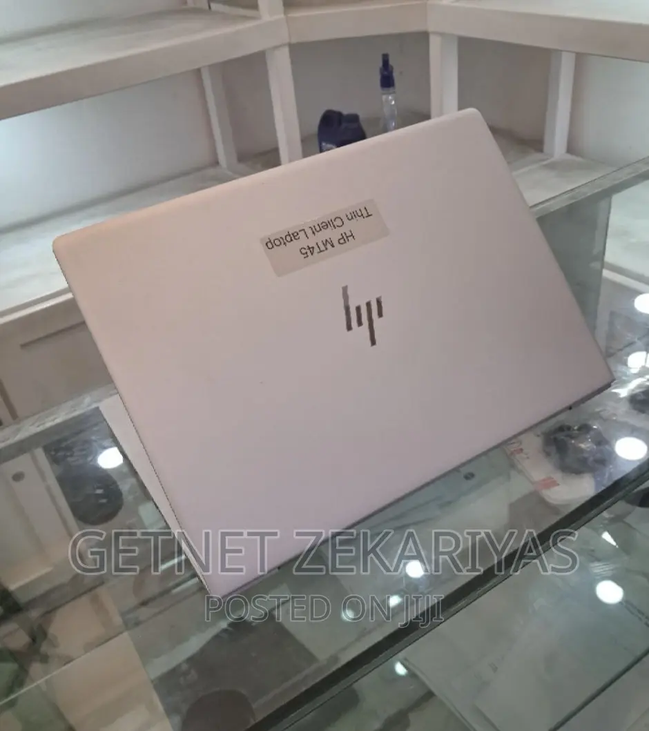 New Laptop HP EliteBook 840 10 8GB AMD Ryzen 3 SSD 256GB